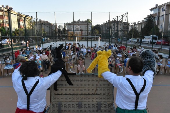 750 çocuk Bremen Mızıkacılarıyla eğlendi!