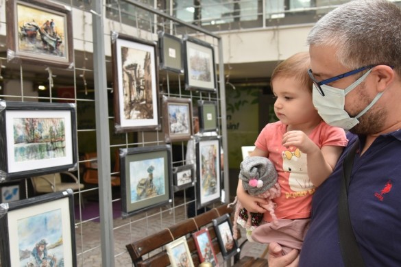 “Mesafeler” sanata engel değil!