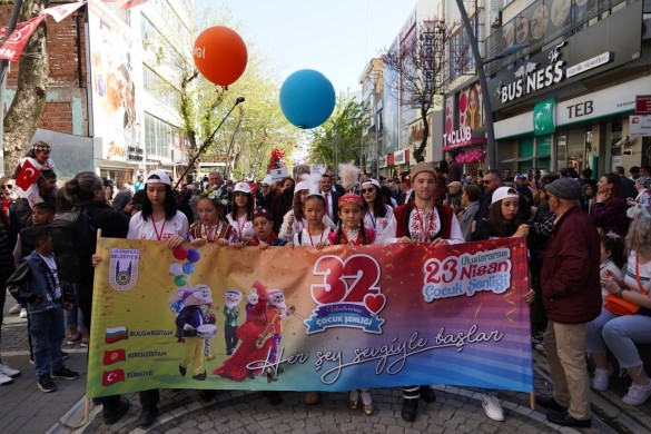 32. Uluslararası 23 Nisan Çocuk Şenliği başladı!