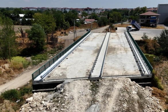 Kent trafiği rahatlayacak tarihi taş köprü nefes alacak…