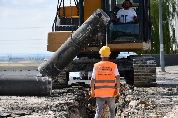 Lüleburgaz Belediyesi’nden 6 kilometrelik kanalizasyon hattı