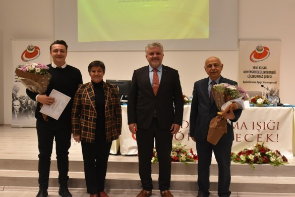 LYKA’da “Cumhuriyet” paneli düzenlendi