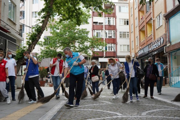 Lüleburgaz Belediyesi'nden örnek temizlik kampanyası